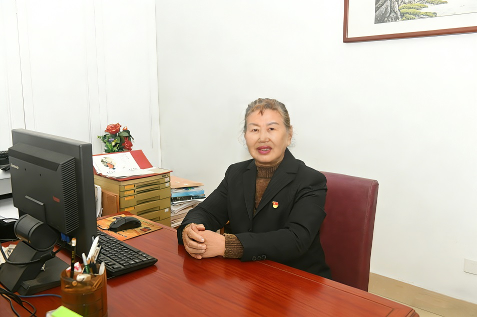 虞翠英1